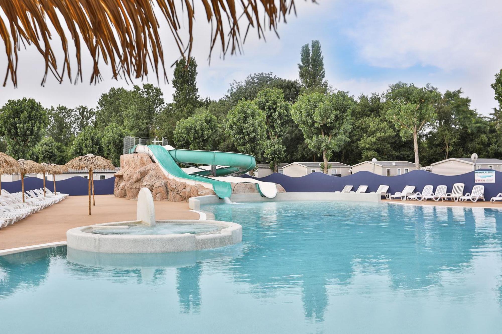 فندق Camping Maeva Club L'Atlantique Angles  المظهر الخارجي الصورة