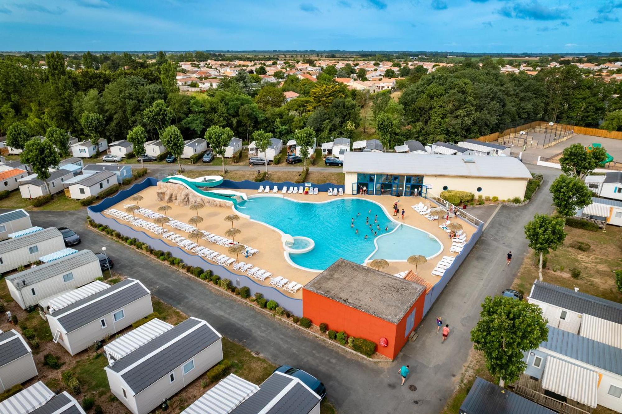 فندق Camping Maeva Club L'Atlantique Angles  المظهر الخارجي الصورة